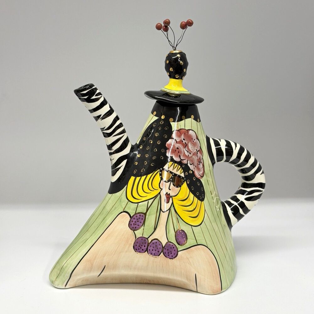 Vtg Whimsy 2002 SWAK Lynda Corneille Aunt Gertie Teapot Character Collectibles